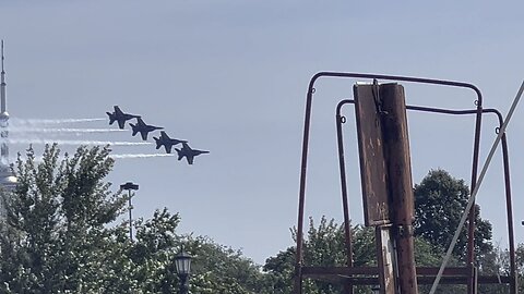 CNE Toronto Air Show 12. Loud sounds alert