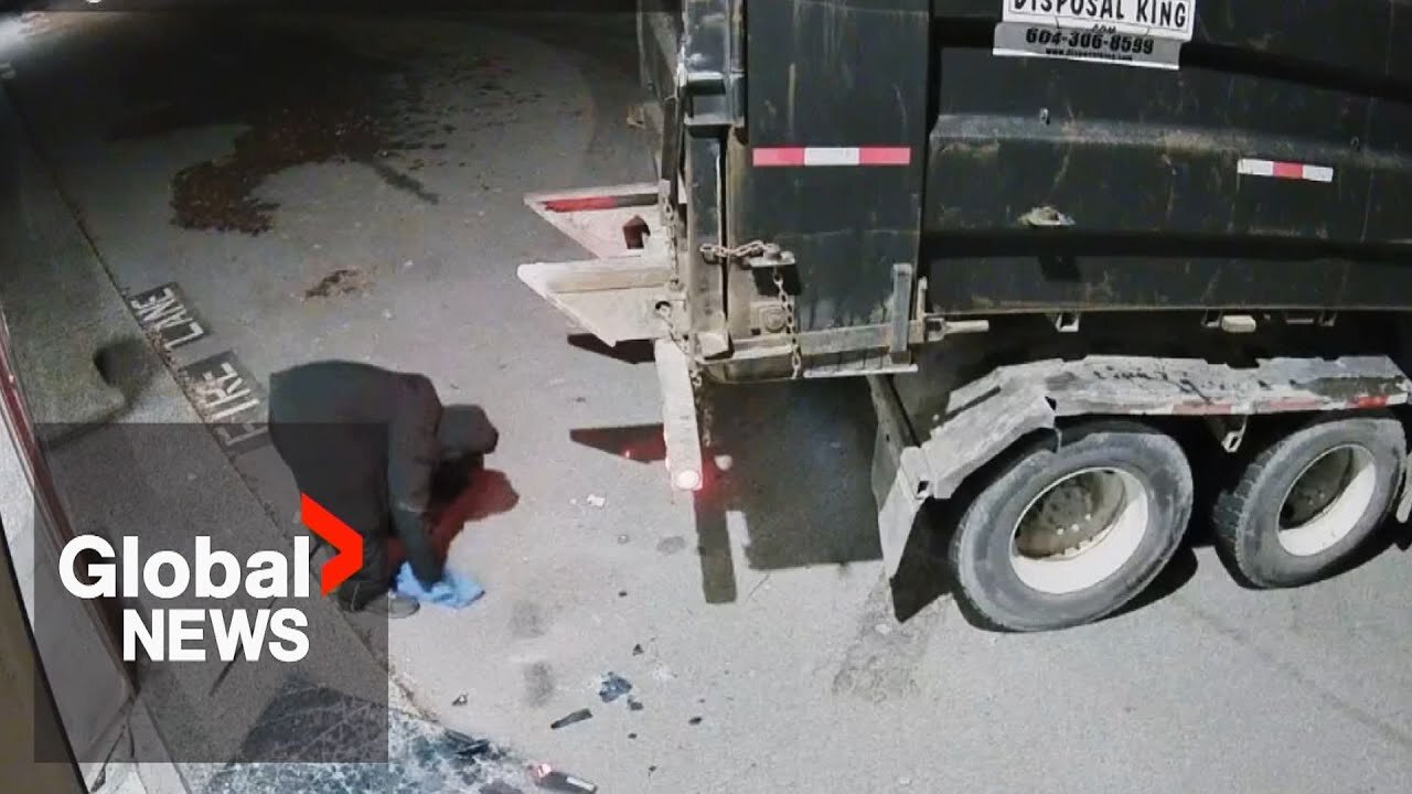 Caught on camera: Dump truck used in attempted smash-and-grab during e-bike heist