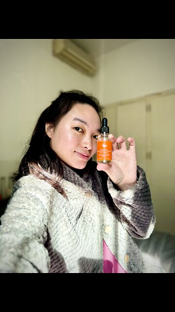 skinChemists Vitamin C Brightening Orange Day Serum 30ml