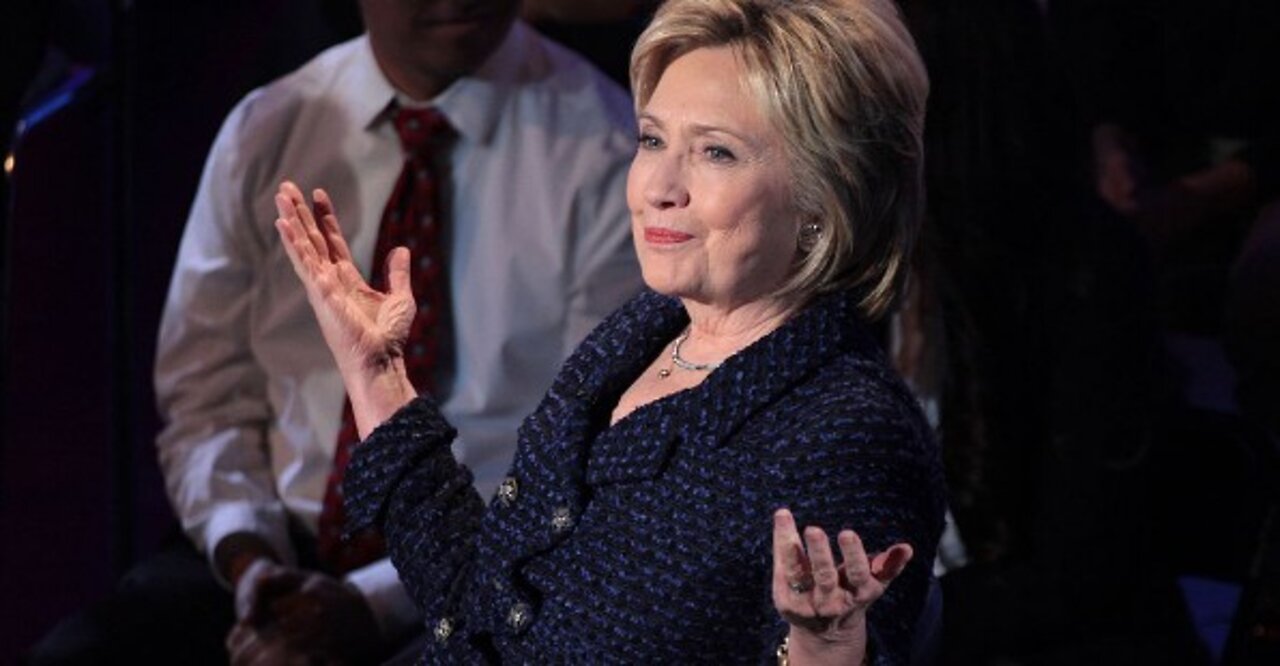 Majority of Dems Want Hillary Clinton to Be Investigated Over Russiagate Row, Poll Shows!