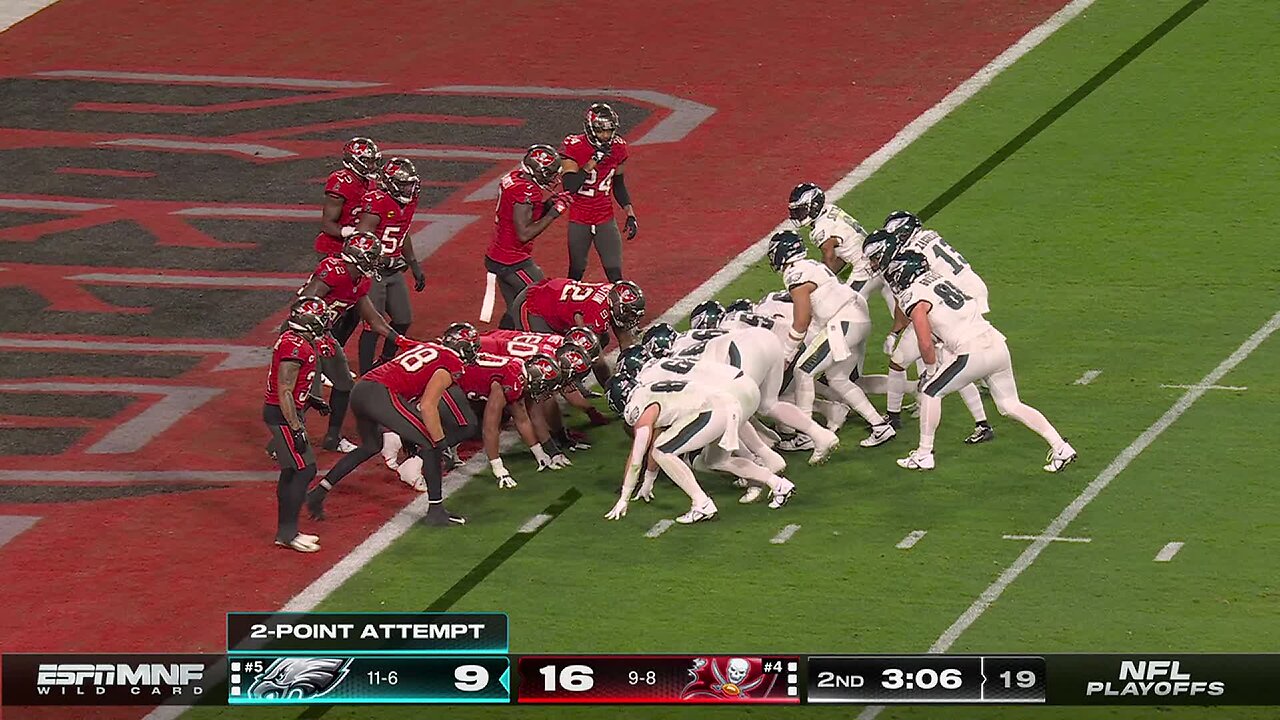 TUSH-PUSH FAIL! Bucs stand tall to deny Eagles' 2-pt try
