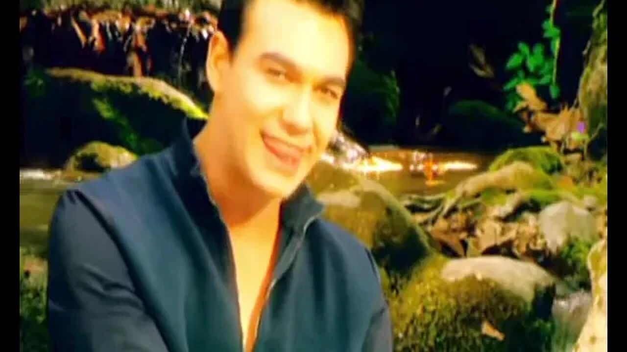 Ανδρέας Στάμος - Κρίμα (2001) - Official Music Video