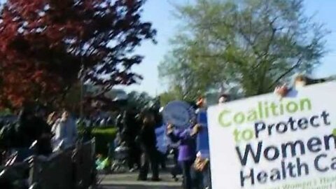 Chanting at the Supreme court.AVI