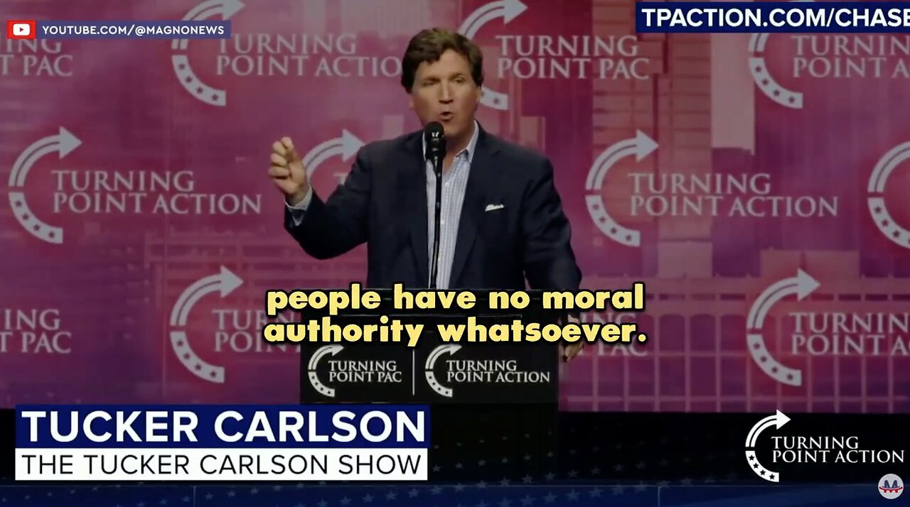 Tucker Carlson Gets a Standing Ovation at Trump Rally