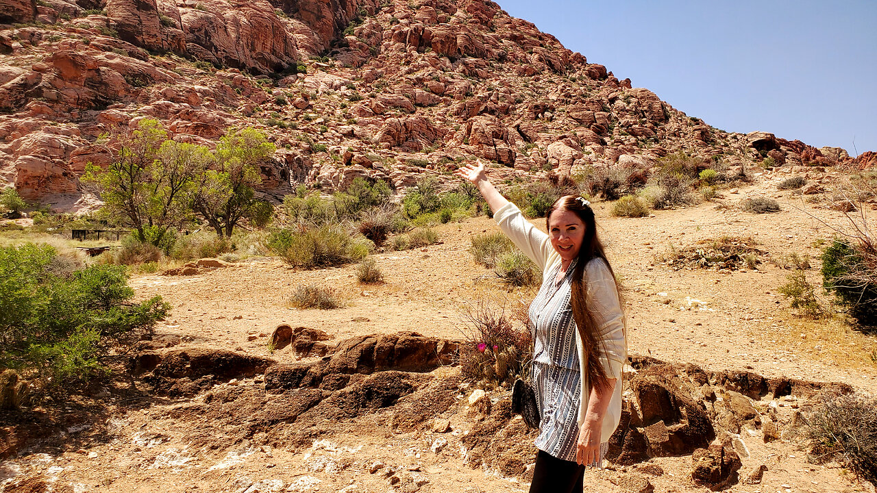 Exploring RED ROCK CANYON we FOUND A CAVE