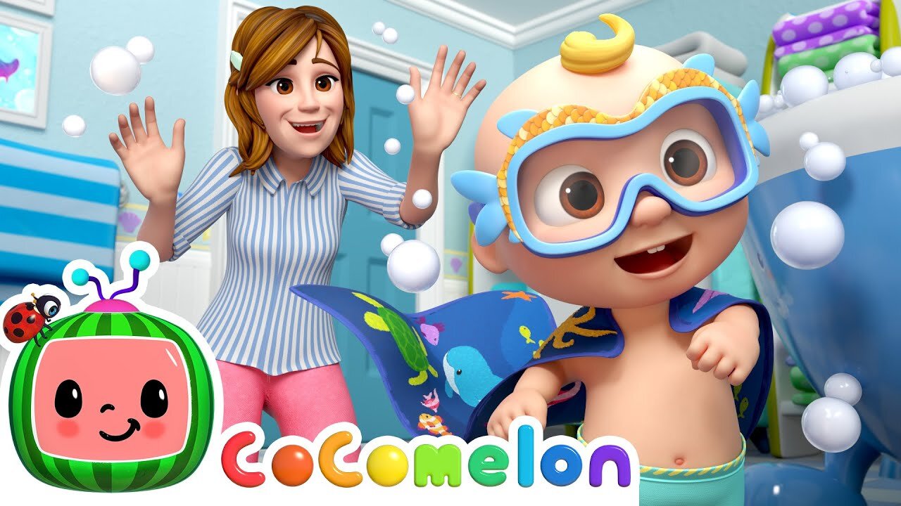 Fast Little Fishy Bath Time! 🐟 | CoComelon Nursery Rhymes &amp; Kids Songs