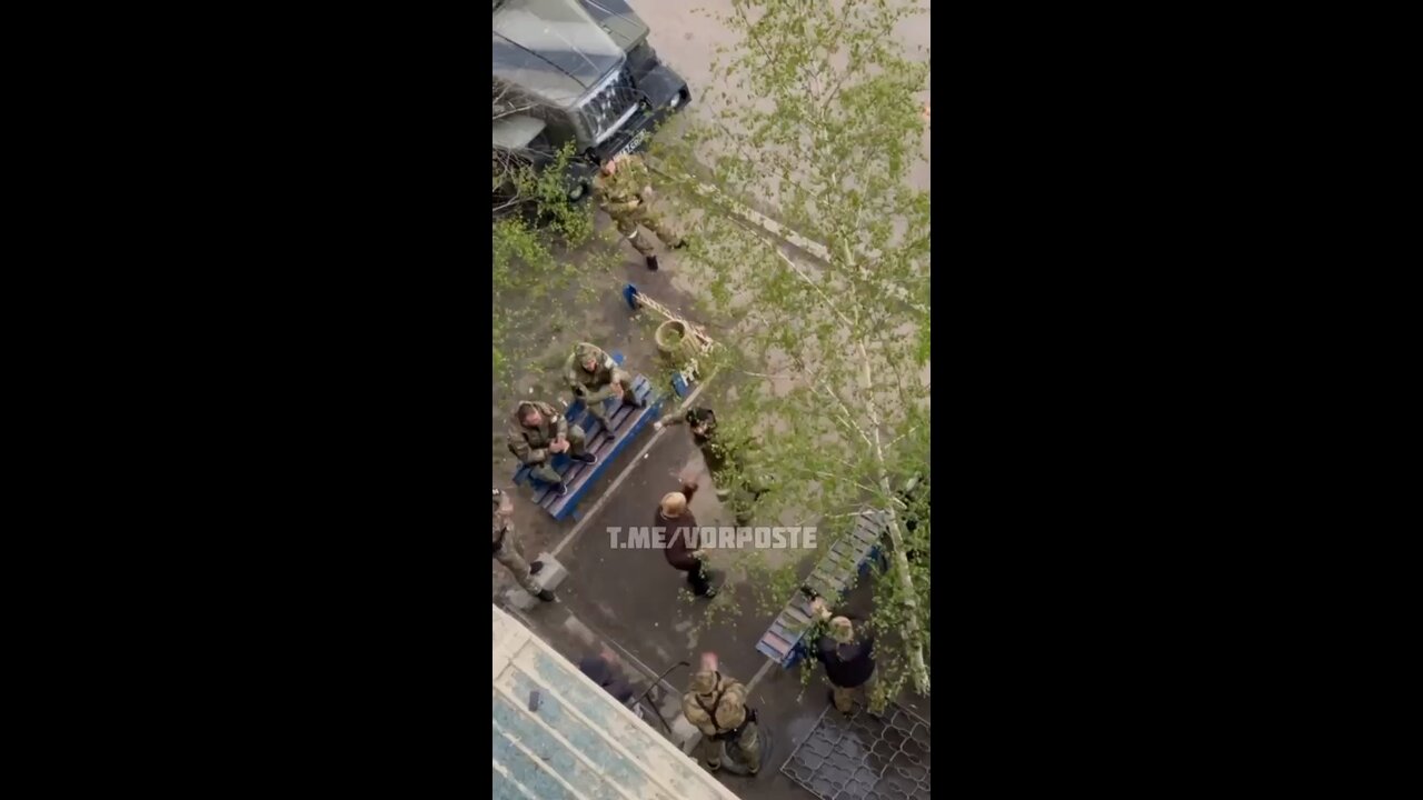 Celebration in Donbass with the local population and Chechen special forces