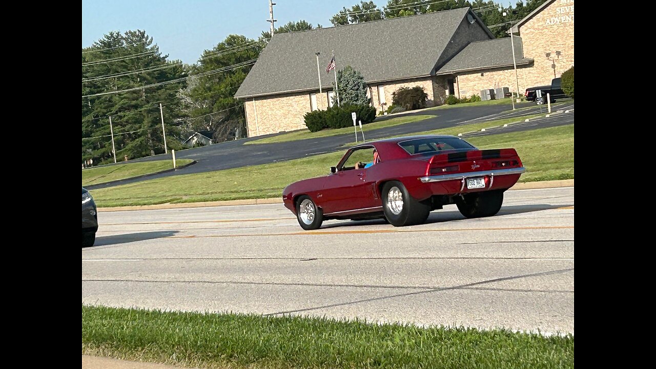 CRUISIN THE SALT LICK STRIP SAT ST PETERS SONIC DRIVIN CAR TRUCK SHOW