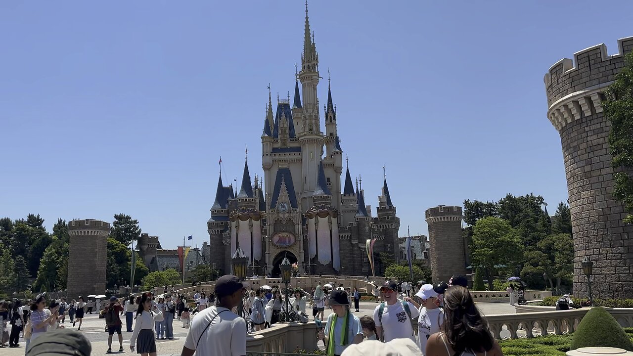 Tokyo Disneyland 
