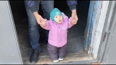 We go to the frontline to Check on Violeta and get caught in Heavy Ukrainian shelling