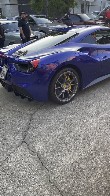 Ferrari 488
