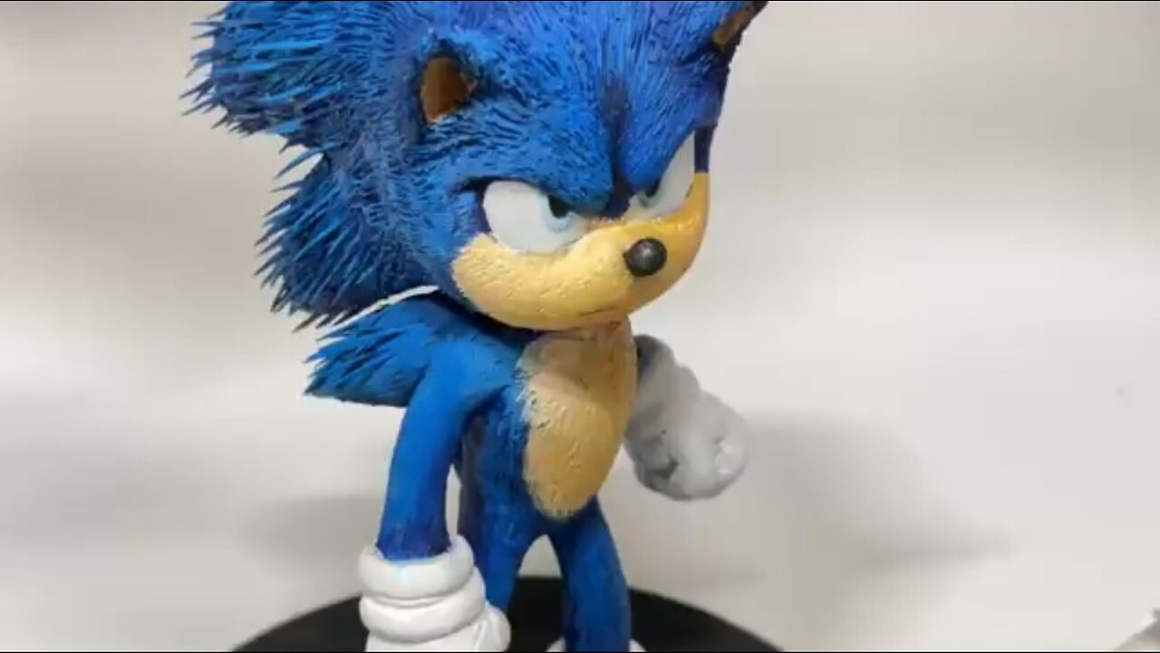 Making Sonic with clay!!