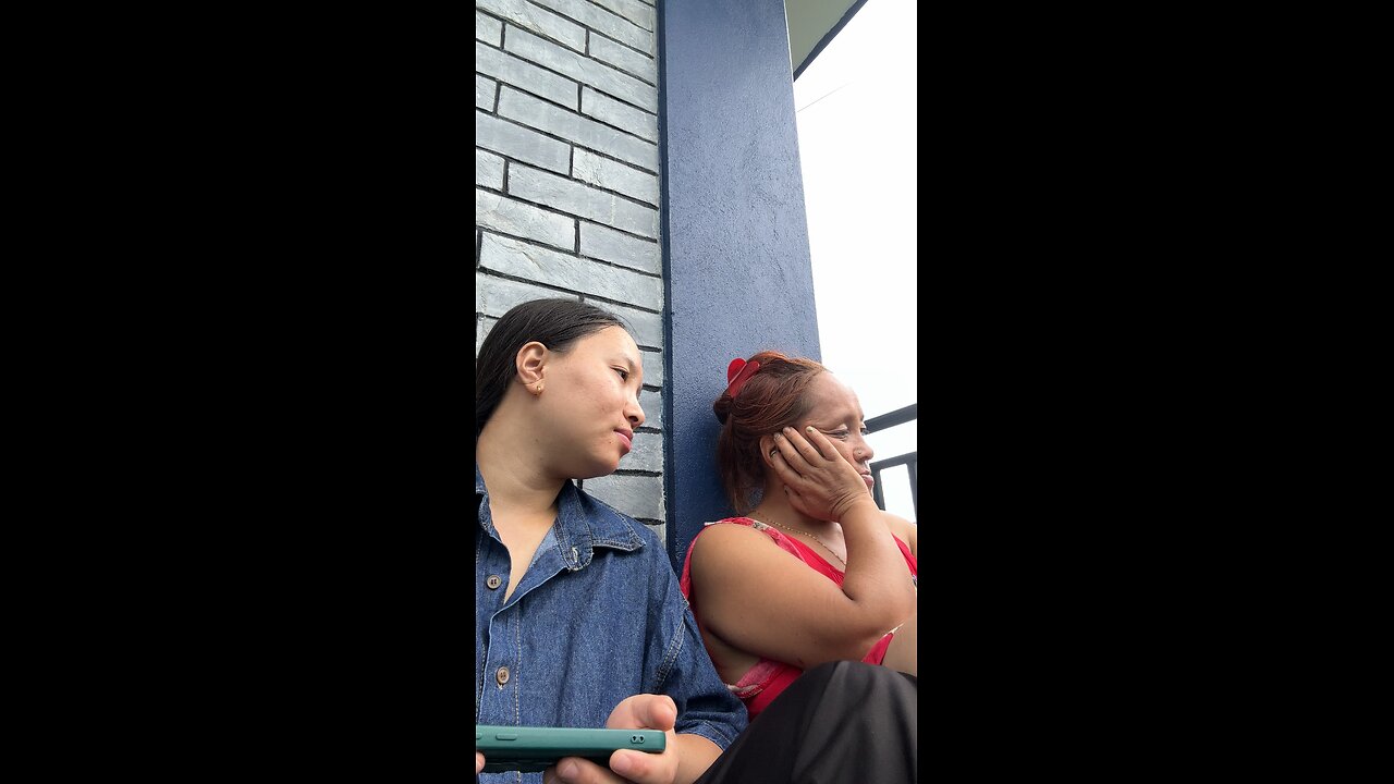 Mother daughter