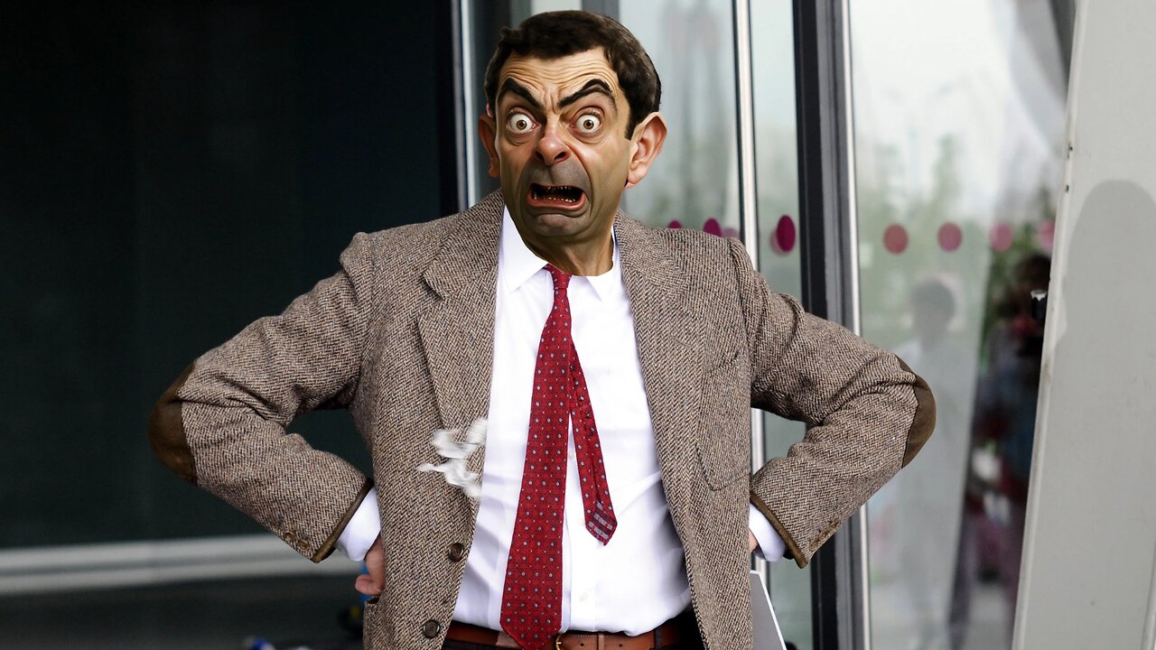 DIVE Mr Bean! | Funny Clips | Mr Bean Official