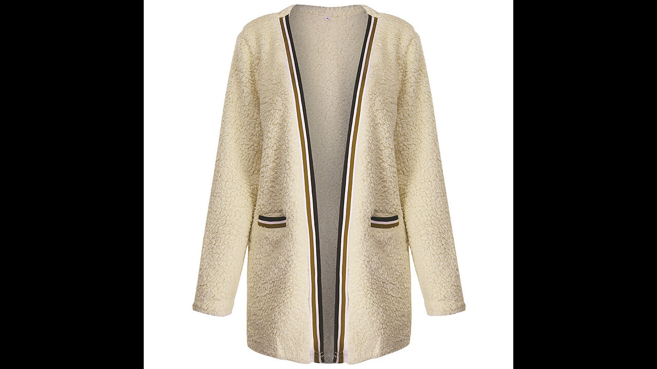 Wrap yourself in plush comfort with our Long Cardigan! Made from a luxurious blend of cotton