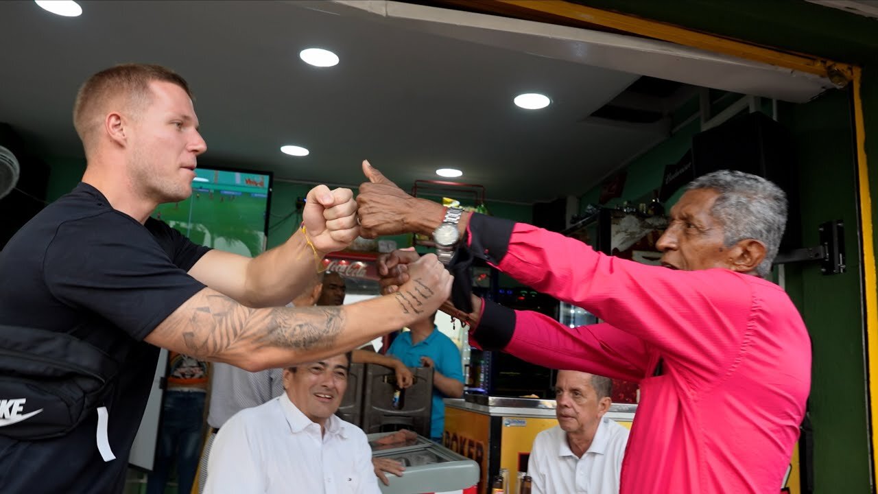 Inside Colombia's Most Dangerous City, Cali! 🇨🇴