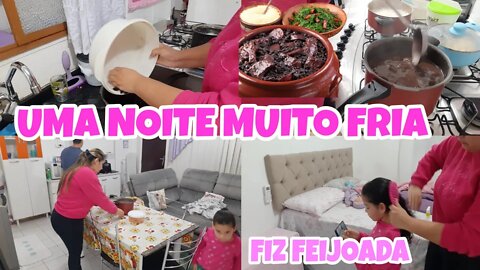 UMA NOITE MUITO FRIU | FIZ FEIJOADA