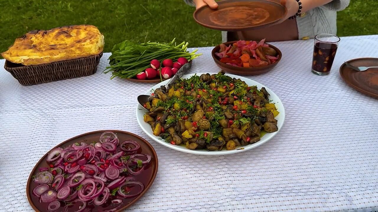 Rustic Cheese made from Fresh Milk! Azerbaijani Dairy Food