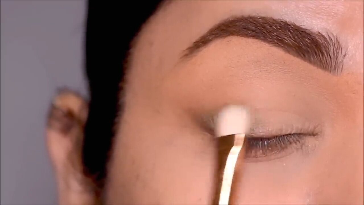 Why this technique on HOODED eyes is better than winged Eyeliner!