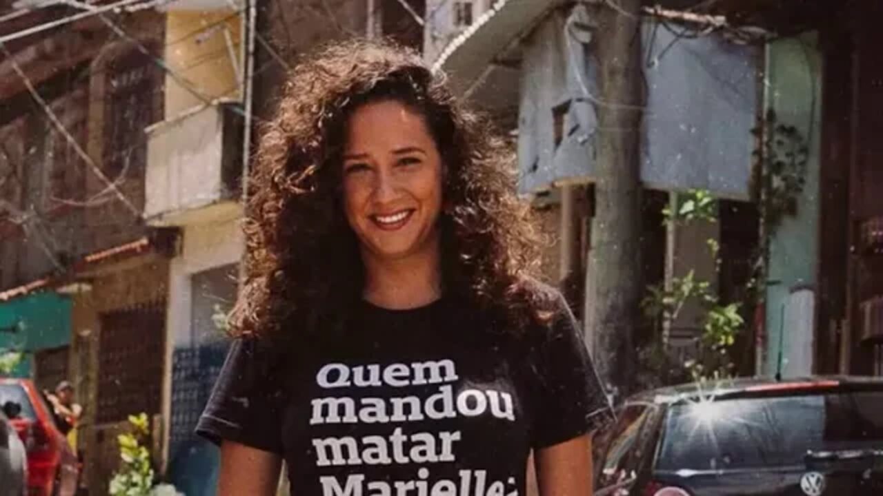 Viúva de Marielle Franco, Mônica Benício é eleita vereadora no Rio de Janeiro