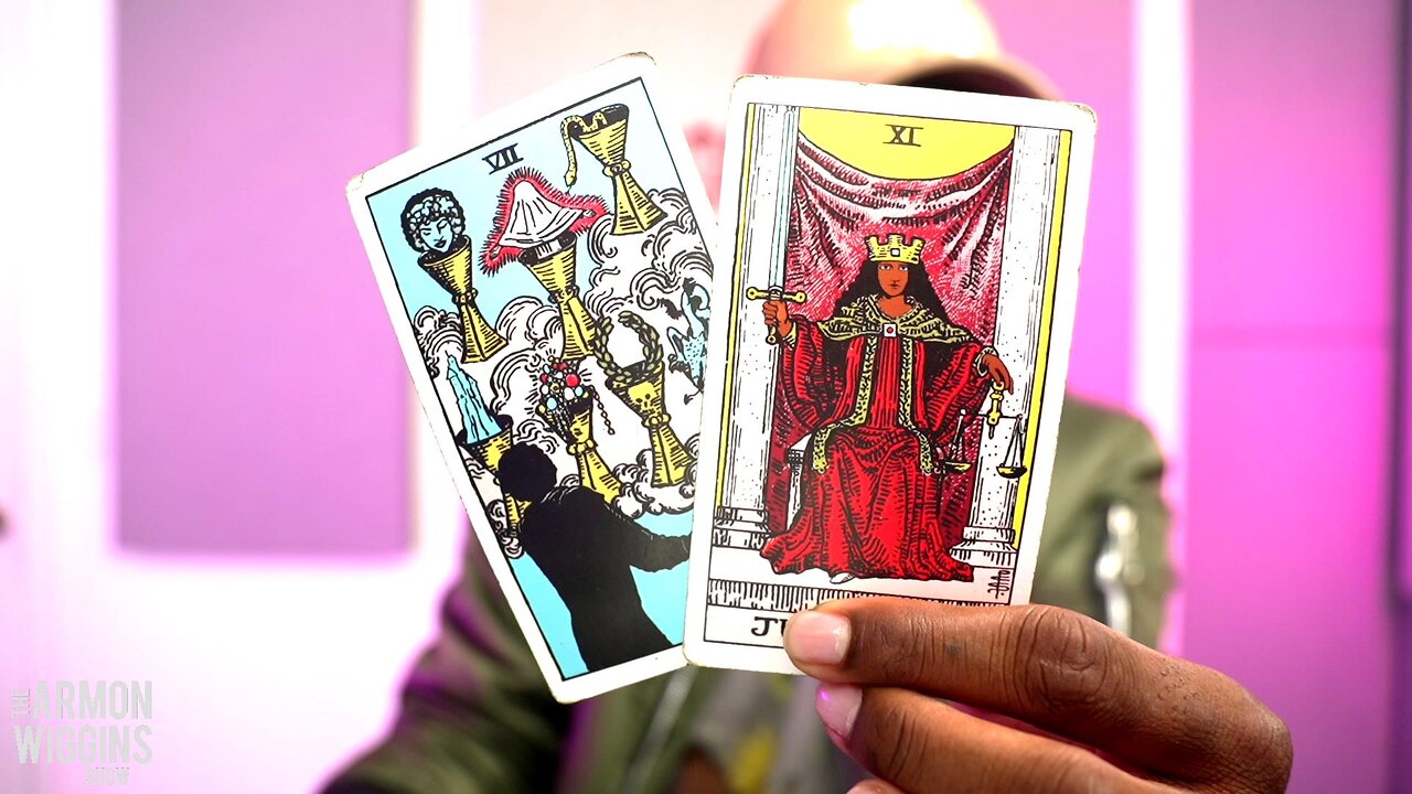 Live TAROT Readings