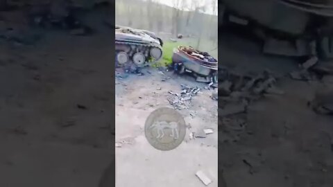 🇷🇺🇺🇦 A Burnt Ukrainian Tank Near The Village Of Zavitne Bazhannya!