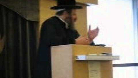 Pittsburger Rebbe in Beis Medrash L'Talmud