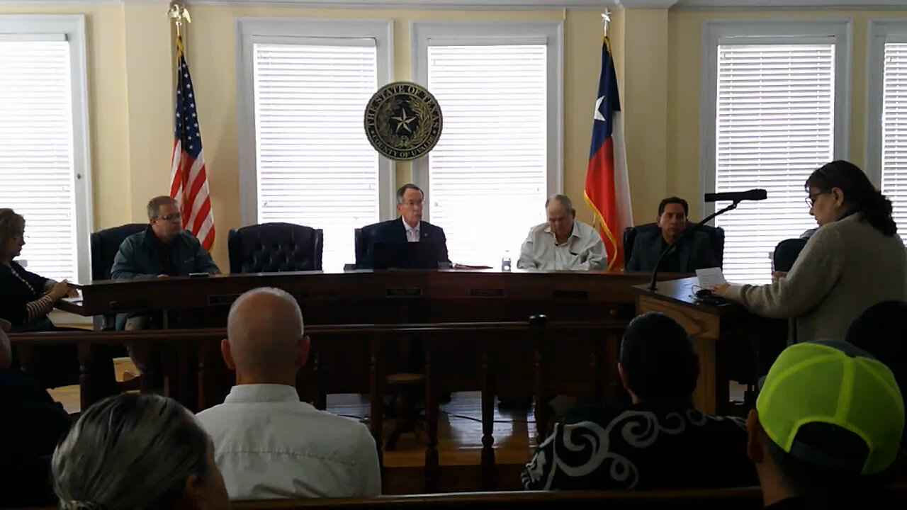 Families in Uvalde vent their anger in police chief's absence