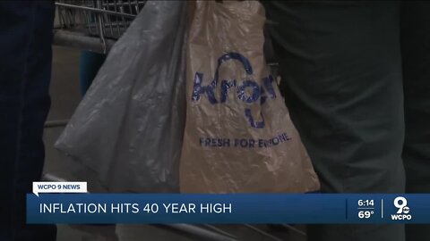 Visits to food pantries up as inflation hits 40-year high