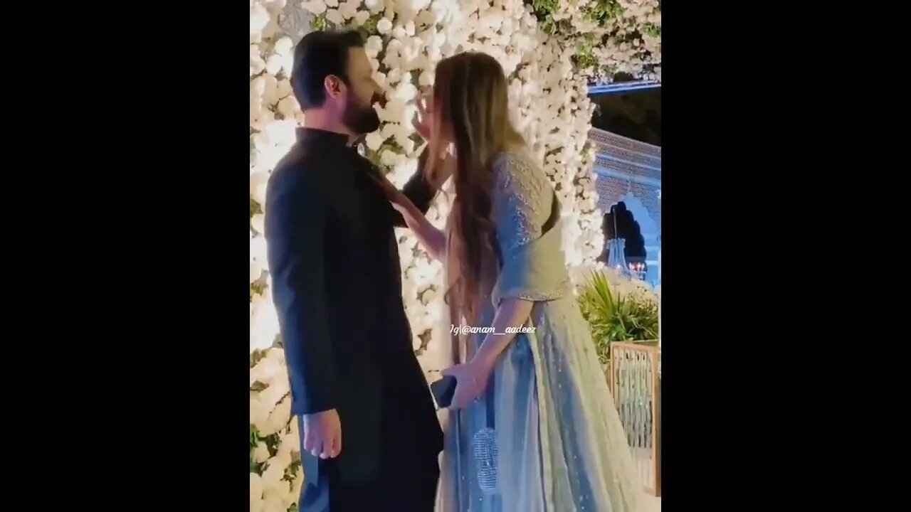 Atif Aslam and Sara romance 2022 #atifaslam #bollywood #viral #video #song