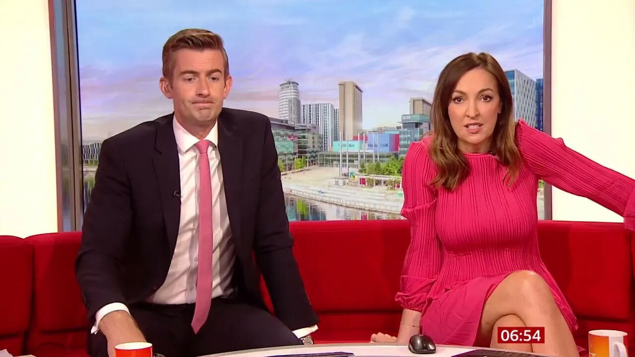 Sally Nugent - Short Style Dress - 20220808