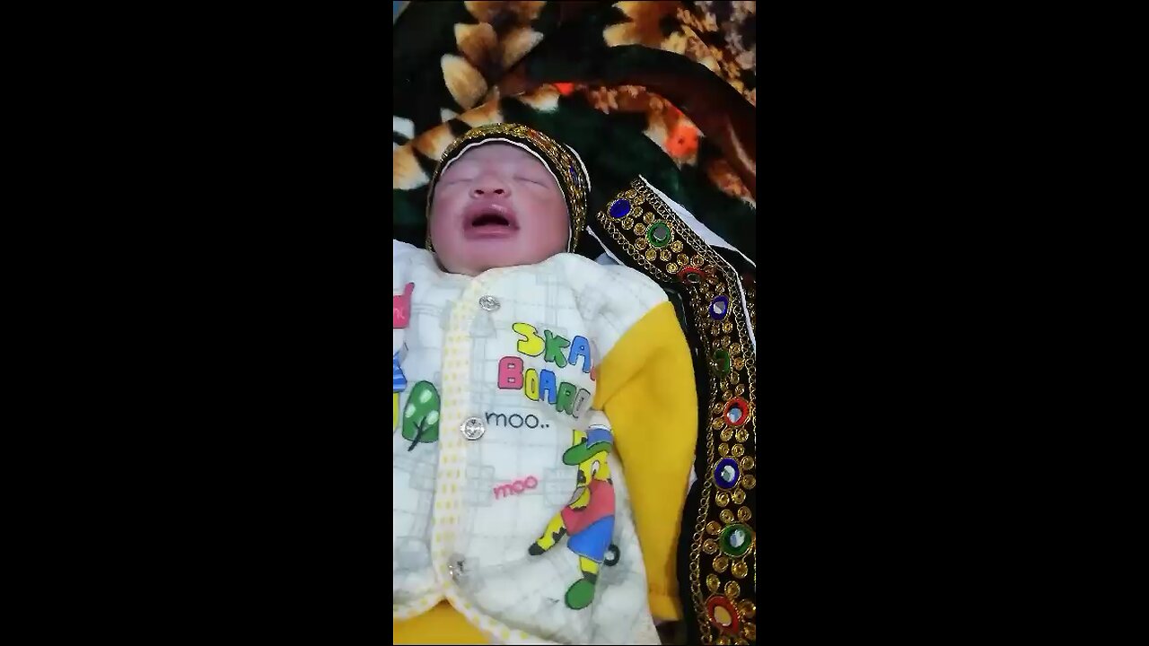Beautiful baby 👶 outfit