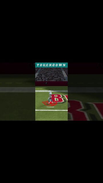 Buccaneers Tight End Rob Gronkowski Touchdown Catch Gameplay - Madden NFL 22 Mobile Football