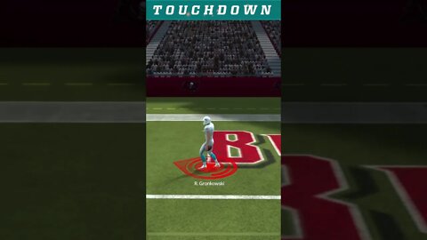 Buccaneers Tight End Rob Gronkowski Touchdown Catch Gameplay - Madden NFL 22 Mobile Football