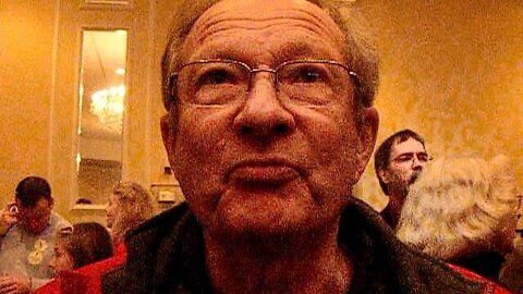 I run into author Terry Tebbitts at the Cain event 11 17 11