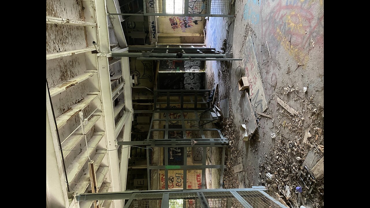 Abandoned Belle Isle Zoo!!🔥🔥⚠️