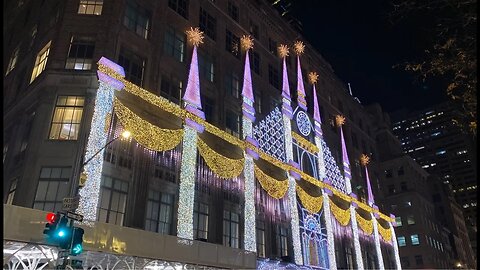 Best of Christmas in Midtown Manhattan's Fifth Avenue 🎅