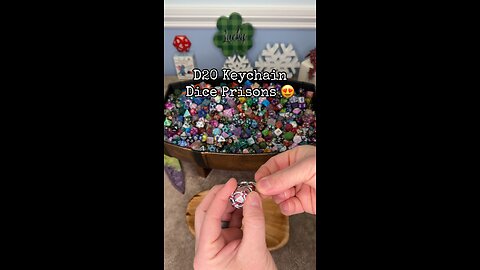 1/2 scoop for Lacey K! #15871 #onelinkatatimeshop #dice #dnd #rpg #extraloot