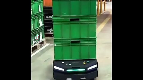 Robots Helping Workers !!!