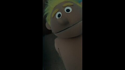 Ugly puppet cringe