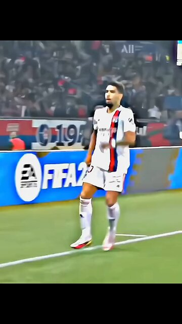 Lucas Paquetá Signature Dance