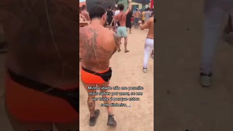 MINHA IDADE NAO ME PERMITE SOFRER POR AMOR ( MEME ) ( VIRAL ) #shorts