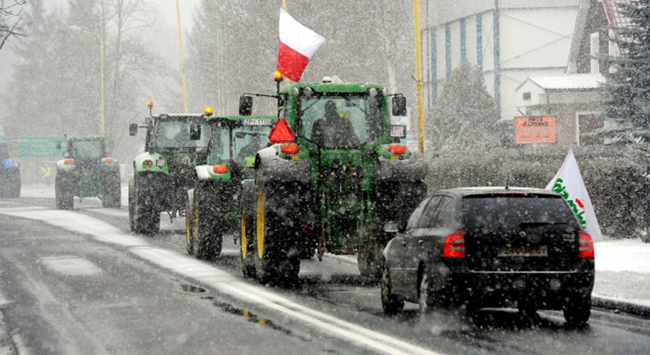 Farmers across Europe facing bankruptcies due to Globalist interventions.