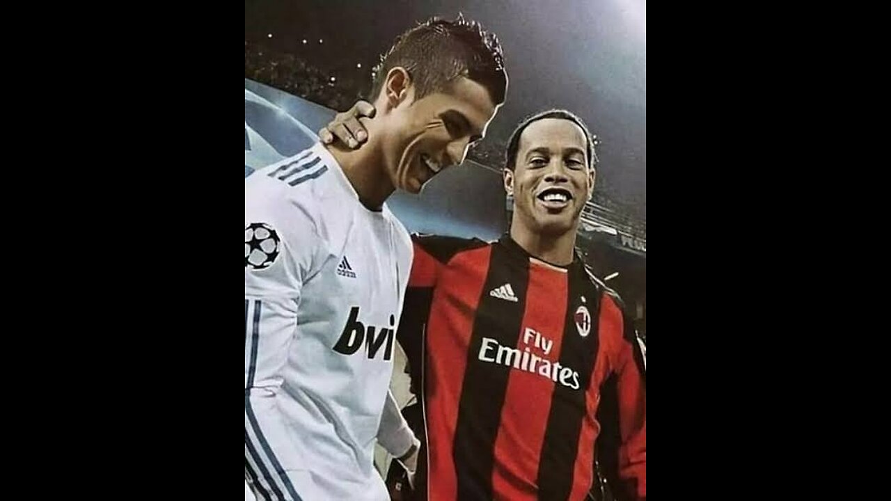 Ronaldinho Vs Cristiano Ronaldo