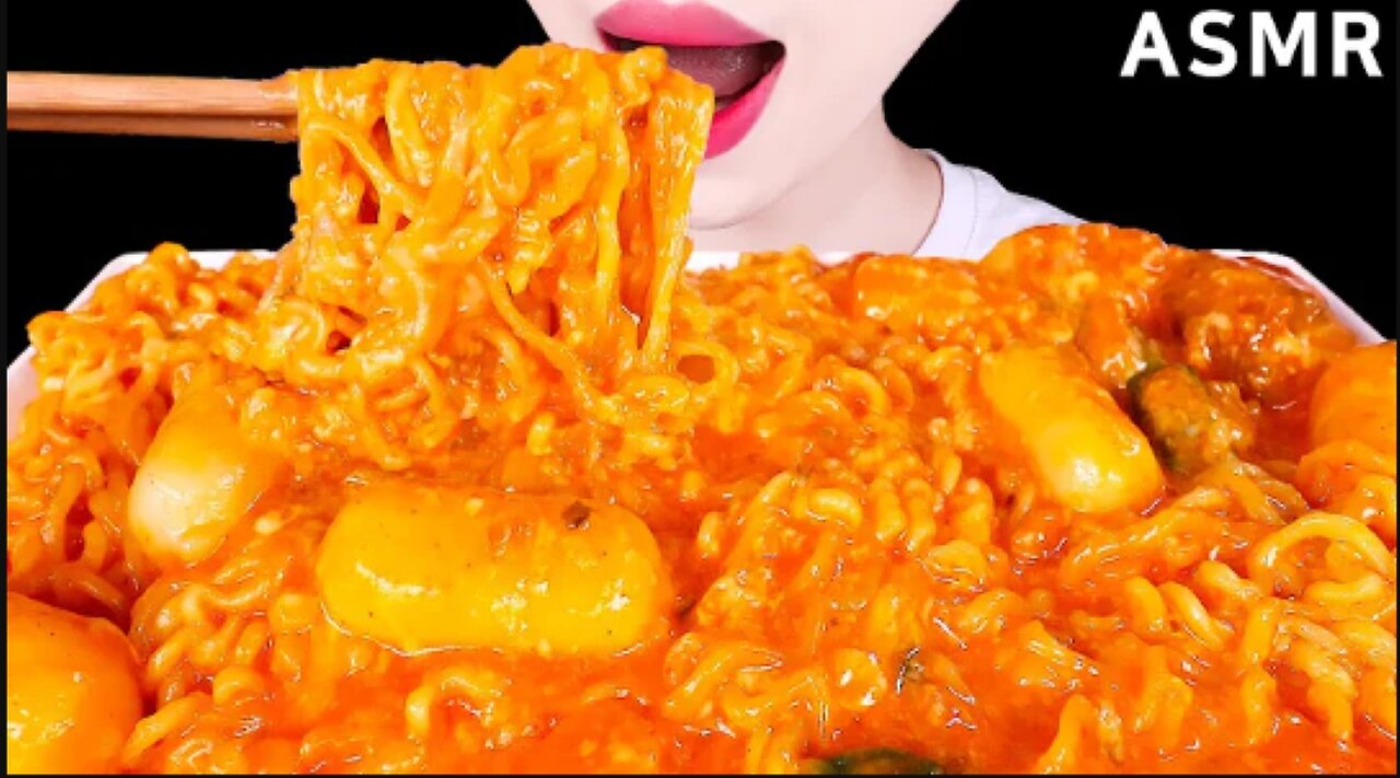 ASMR CHEESY TTEOKBOKKI WITH NOODLES (RABOKKI) 치즈 떡볶이 EATING SOUNDS MUKBANG 먹방