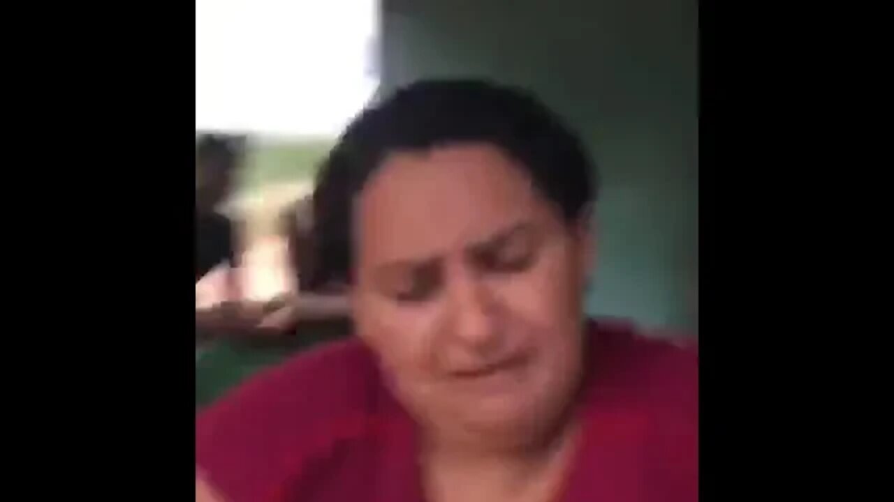 [ MEME ] MELHOR PEGADINHA PARA FAZER COM A MAE [ TROLEI MINHA MAE ] [ VIRAL ] [ RINDO MUITO ] RIR