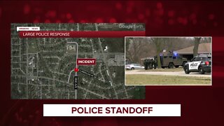 Armed robbery prompts standoff at Waukesha home