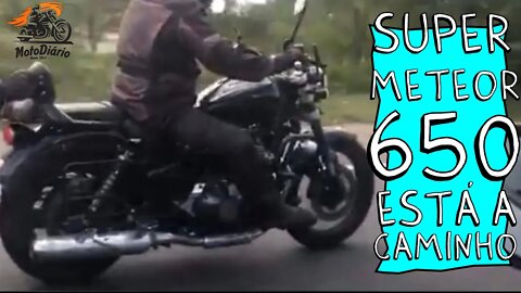 GUARDE SUAS ECONOMIAS: Royal ENFIELD SUPER METEOR 650, CUSTOM está a CAMINHO