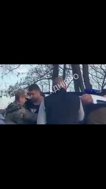 Ukrainian men kidnapped in broad daylight by conscription officers