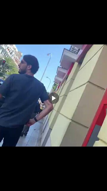 POLICE CAR HITS 3 WOMEN AND A BABY IN MADRID | ALL CRITICAL / SERIOUSLY INJURED...